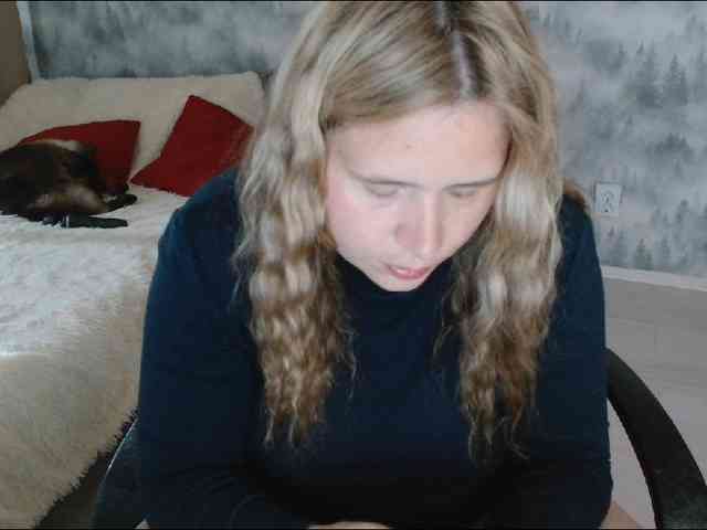 AdelinaLawson webcam