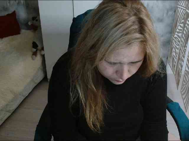 adelinalawson's live room