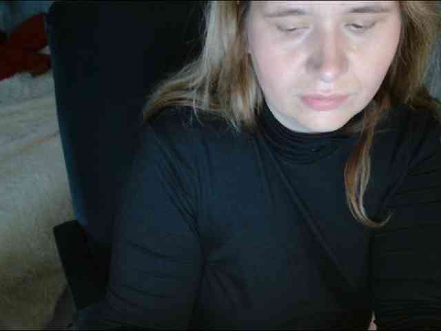 AdelinaLawson webcam