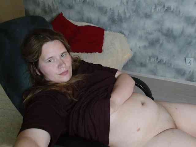 AdelinaLawson Sex Cam Show