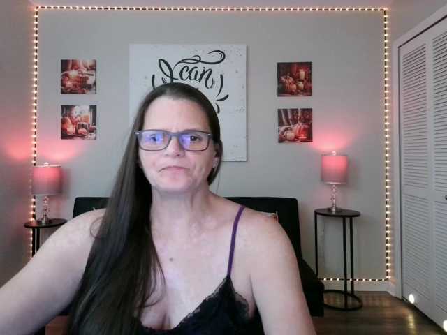 ClassySamantha live cam preview