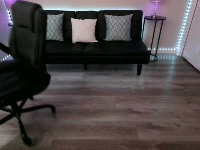 Milf-Samie live cam on BongaCams