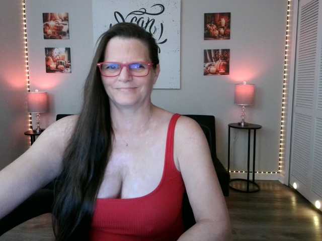 ClassySamantha live cam preview