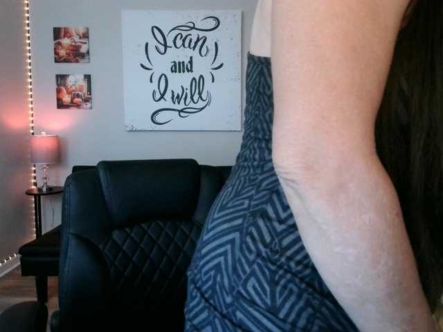 le modèle ClassySamantha est en webcam porno dans un show sur le site bongacams, il possède les tags suivants: White/Caucasian,Brunette,Shaved
