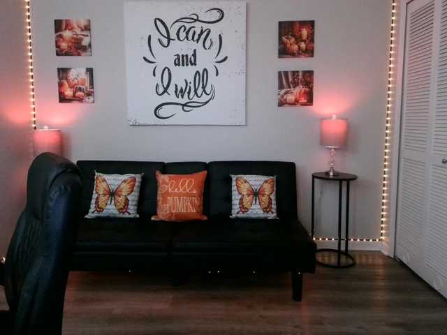 ClassySamantha live cam preview