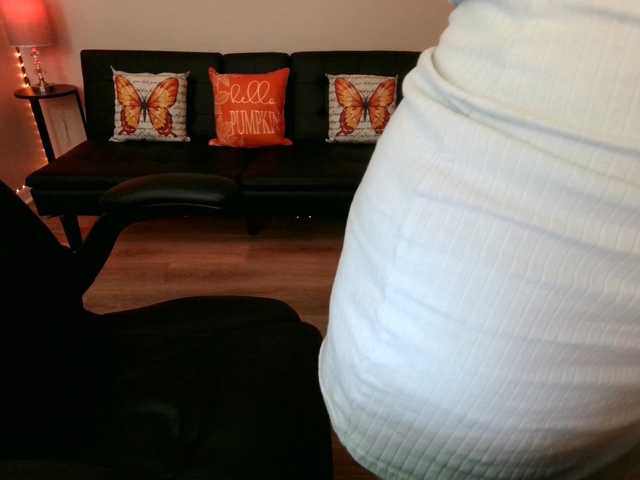 ClassySamantha live cam preview