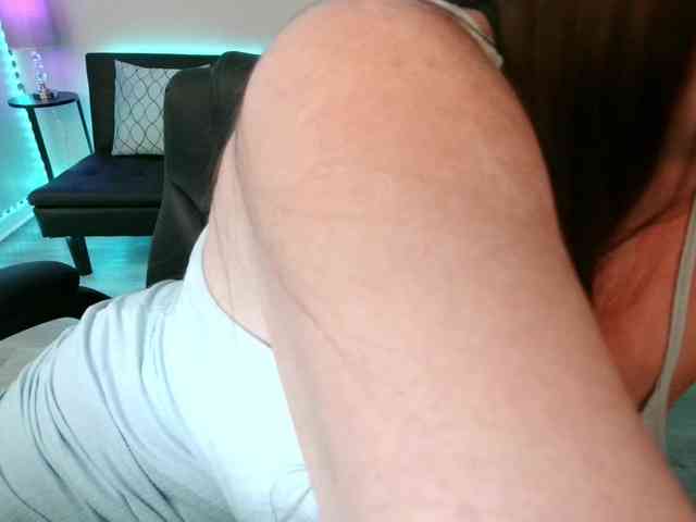 Milf-Samie Live Webcam on BongaCams