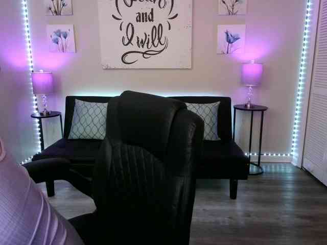 ClassySamantha webcam
