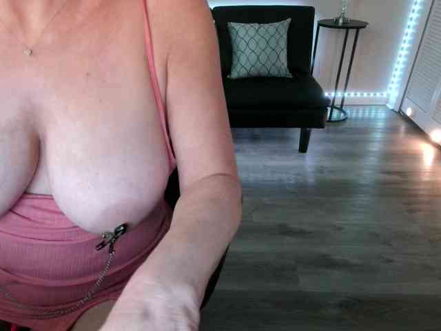 ClassySamantha webcam