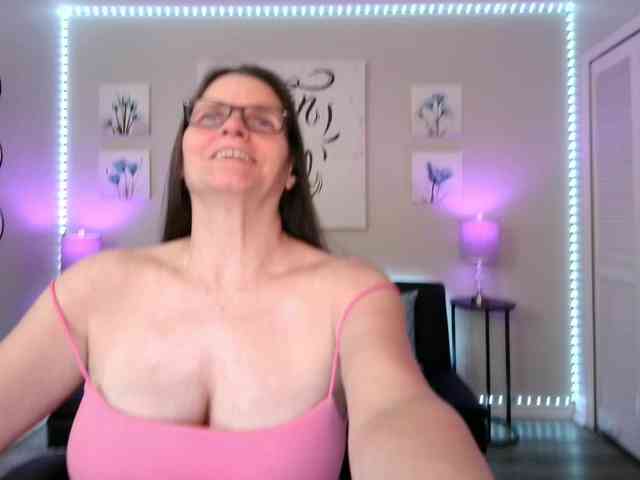 ClassySamantha webcam