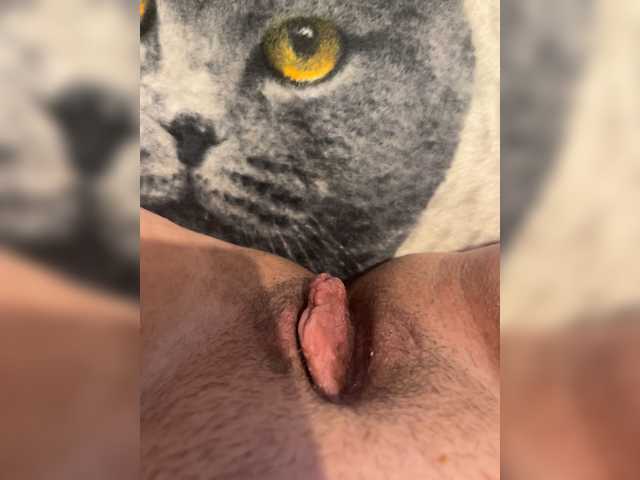 VARY199999 live cam on BongaCams