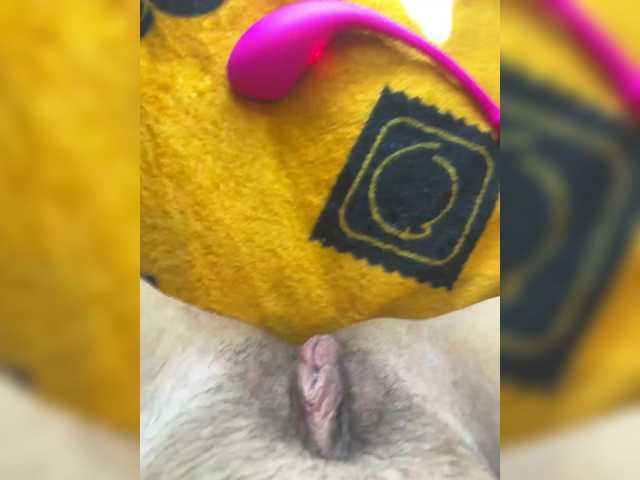VARY199999 live cam on BongaCams