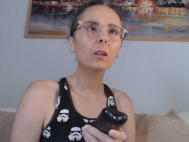 cleophee live cam on BongaCams