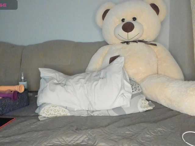 Solnushko1993 live cam on BongaCams
