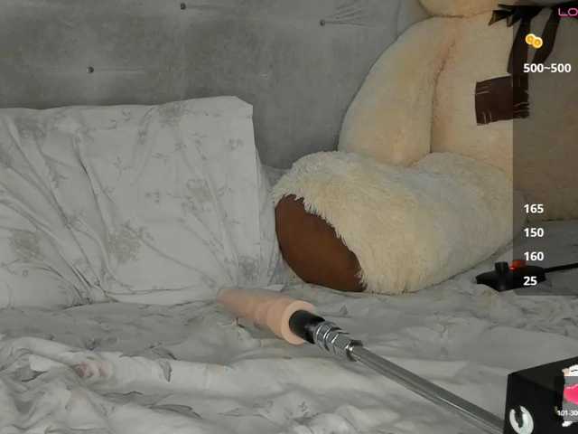 Solnushko1993 live cam on BongaCams