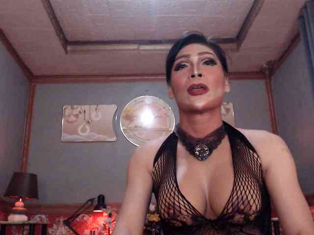 Diamondfox Sex Cam Show