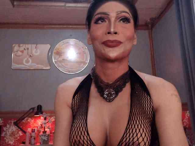 Diamondfox Sex Cam Show
