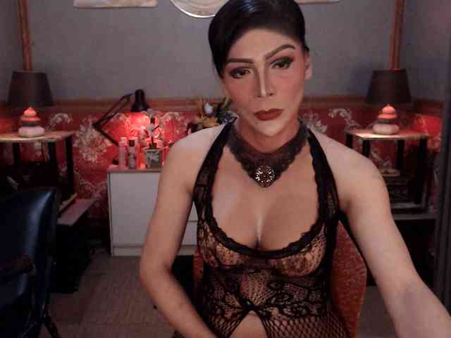 Diamondfox Sex Cam Show
