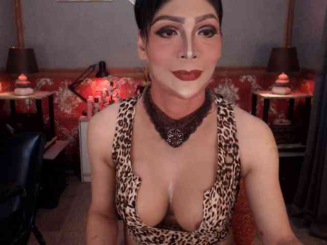 Diamondfox Sex Cam Show