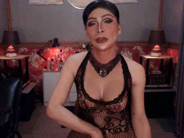 Diamondfox Sex Cam Show