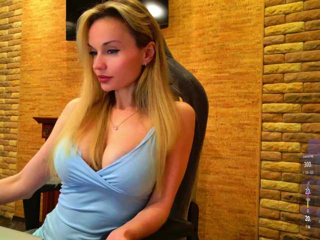 HollyQueen