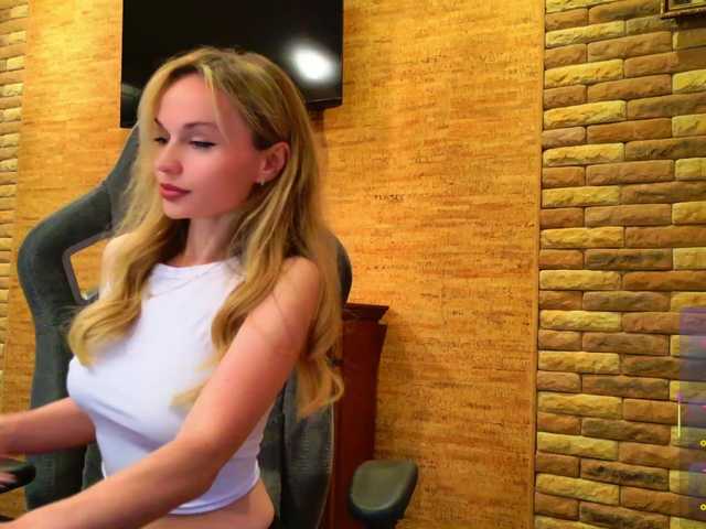 HollyQueen