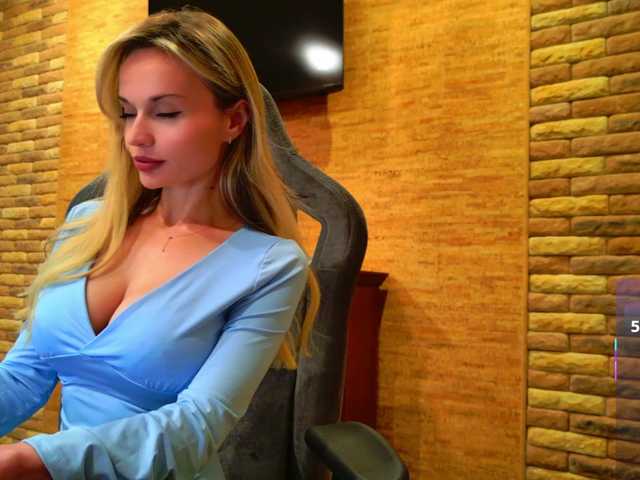 HollyQueen