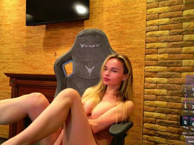 HollyQueen