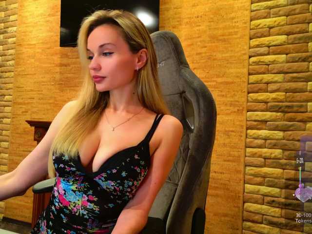 HollyQueen