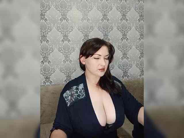 _poisonous_violet- webcam