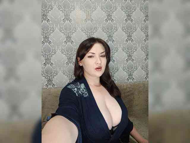 _poisonous_violet- webcam