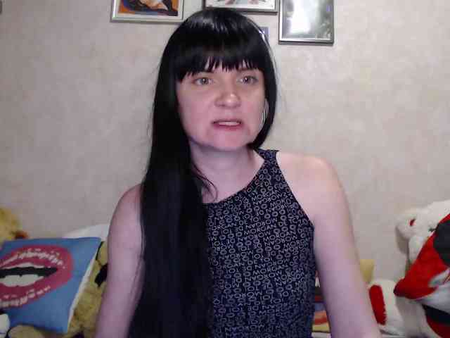 BettiePage webcam