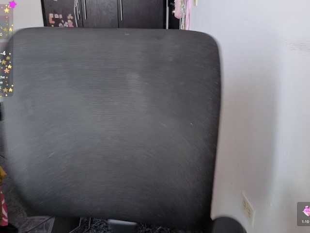 Giselle-moon's BongaCams show and profile