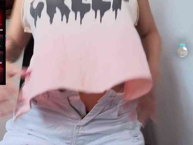 Giselle-moon webcam