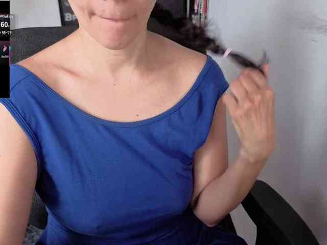 Giselle-moon Live Webcam on BongaCams
