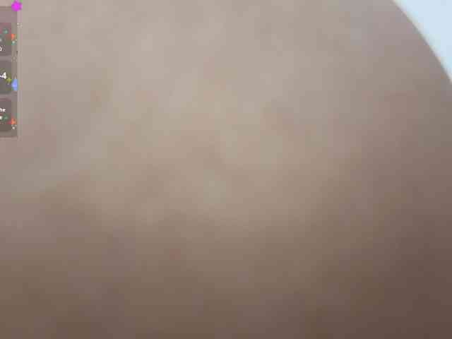 Giselle-moon webcam