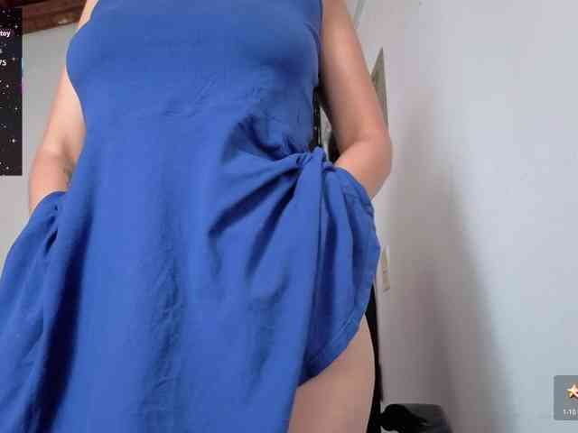 Giselle-moon webcam