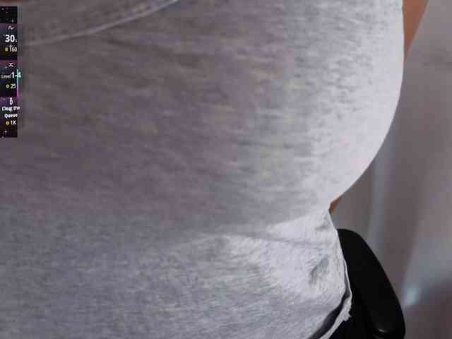 Giselle-moon webcam