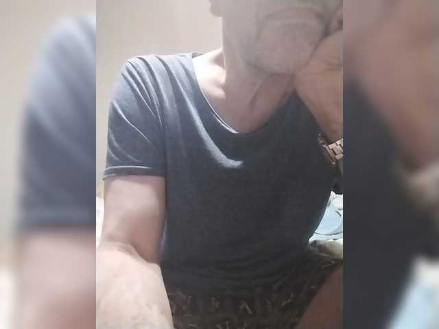 play-Bear live cam preview