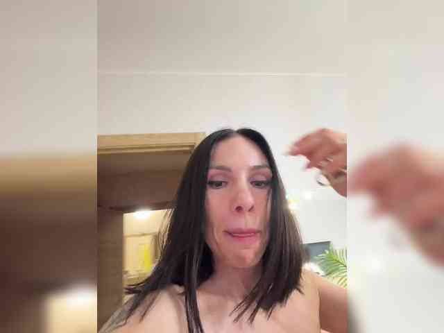 JuliaDragon webcam