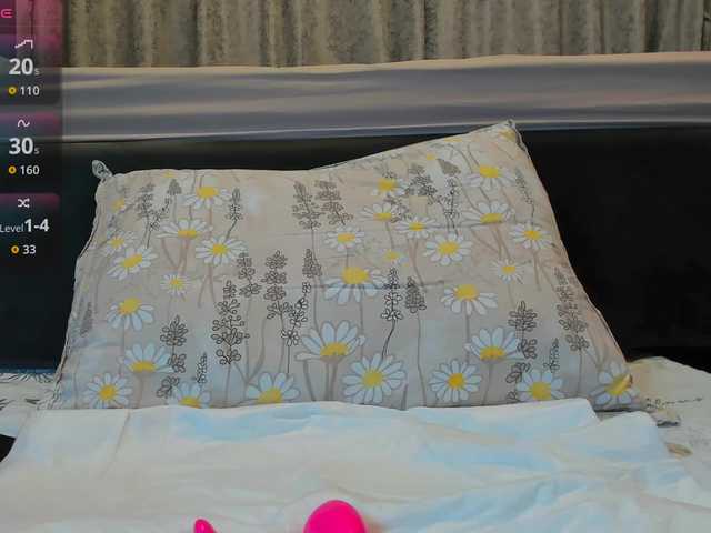 Wowsquirtx1's BongaCams show and profile