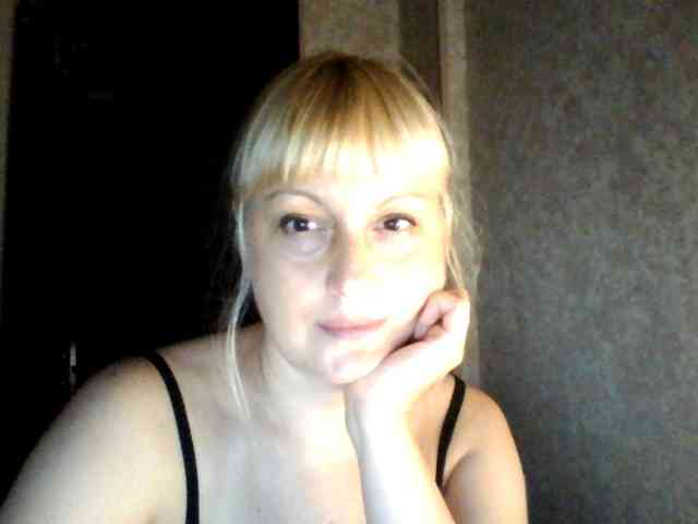 krisss2016 Live Webcam on BongaCams