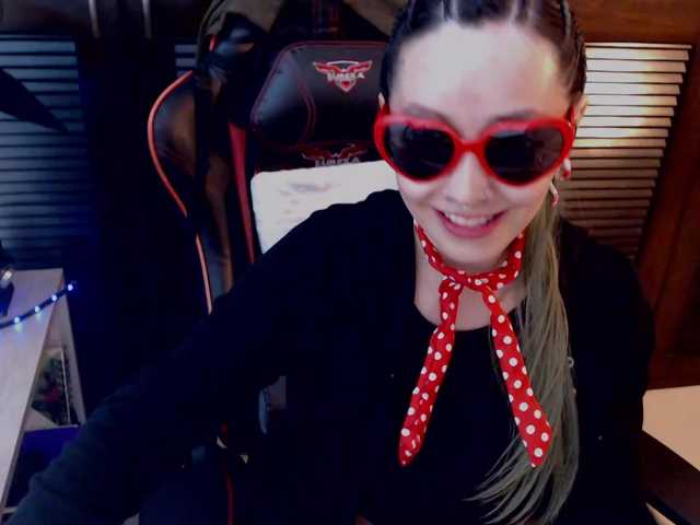 pink2019's BongaCams show and profile