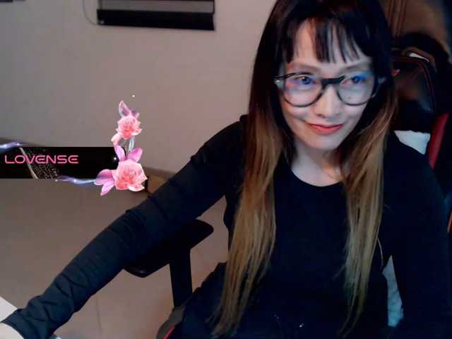 pink2019, live now on BongaCams