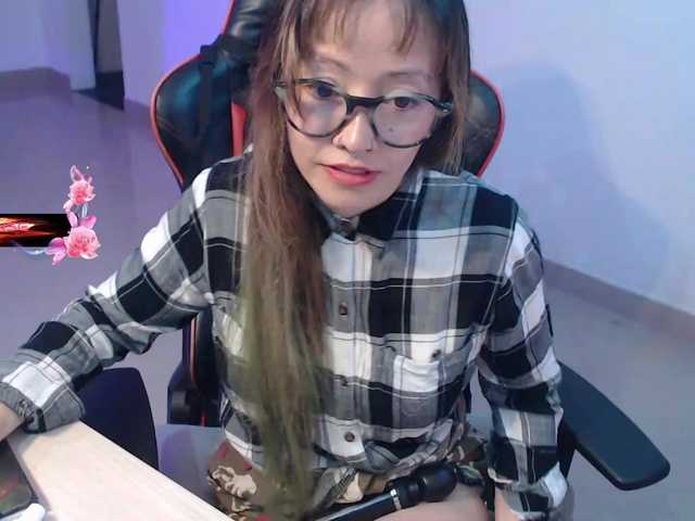 pink2019 live cam on BongaCams