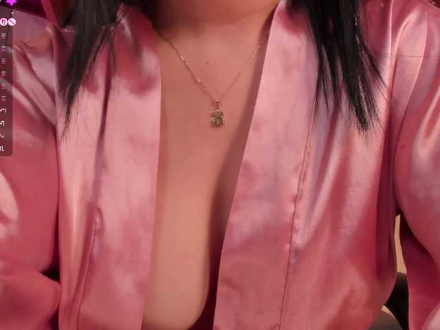 JennaOlson live cam on BongaCams