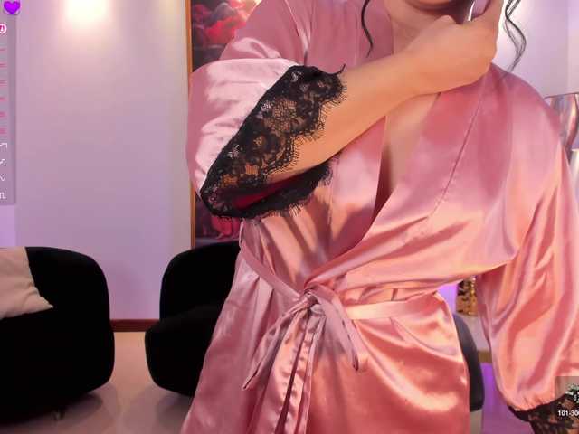 JennaOlson live cam on BongaCams