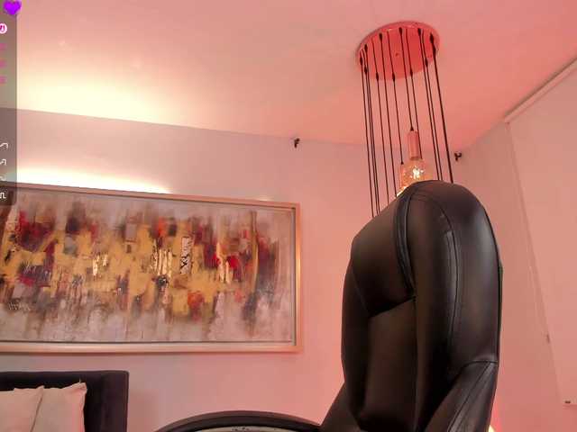JennaOlson live cam on BongaCams