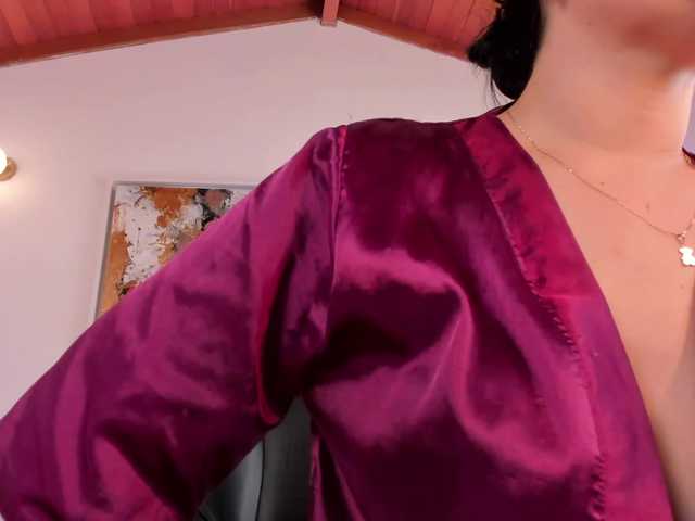 JennaOlson live cam on BongaCams