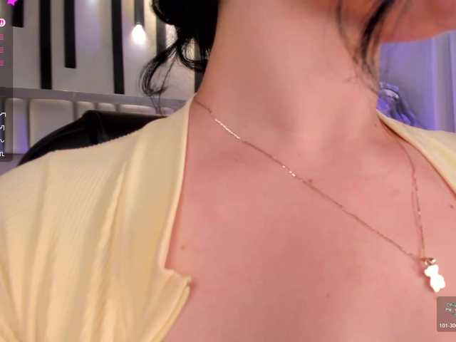 JennaOlson live cam on BongaCams